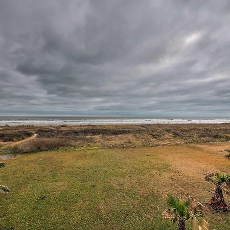 Galveston Beach House With Private Deck And Gulf Views Eksteriør billede